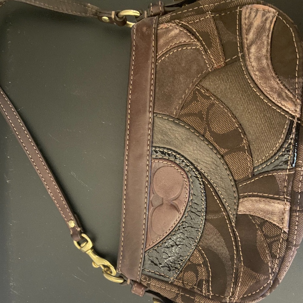 Handbag - Picture 3 of 3